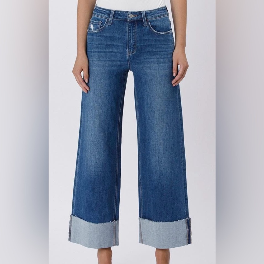 Stylish Blue Wide-Leg Women's Jeans